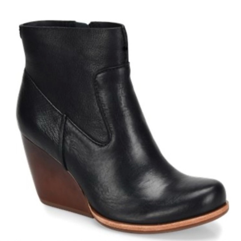 Kork-Ease Leather Michelle Ankle Zip Up Wedge
Boots